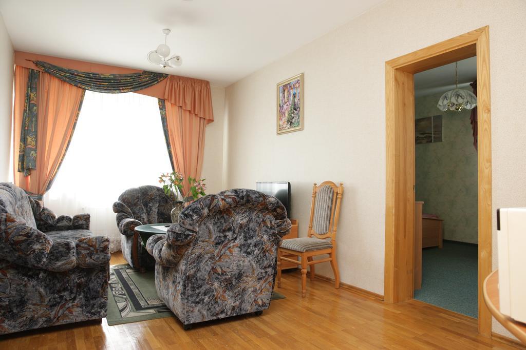 Guest House Linas Alytus Extérieur photo